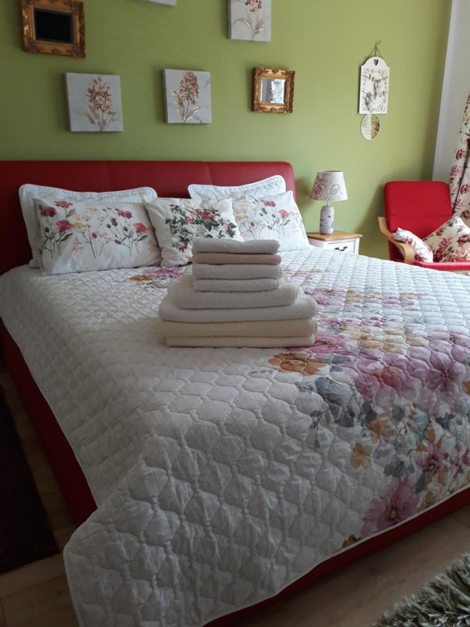 Sweet Garden Residence Brasov Ngoại thất bức ảnh