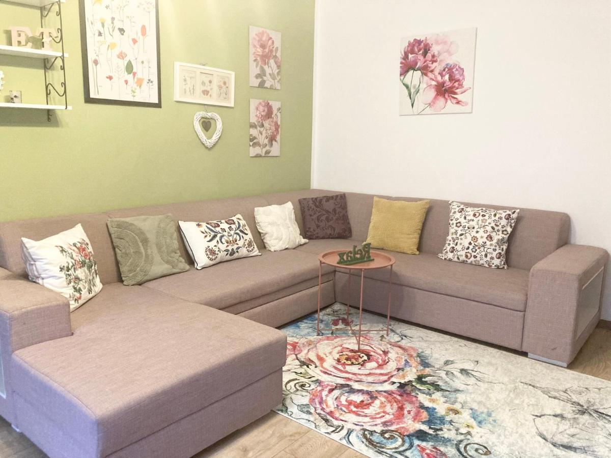 Sweet Garden Residence Brasov Ngoại thất bức ảnh